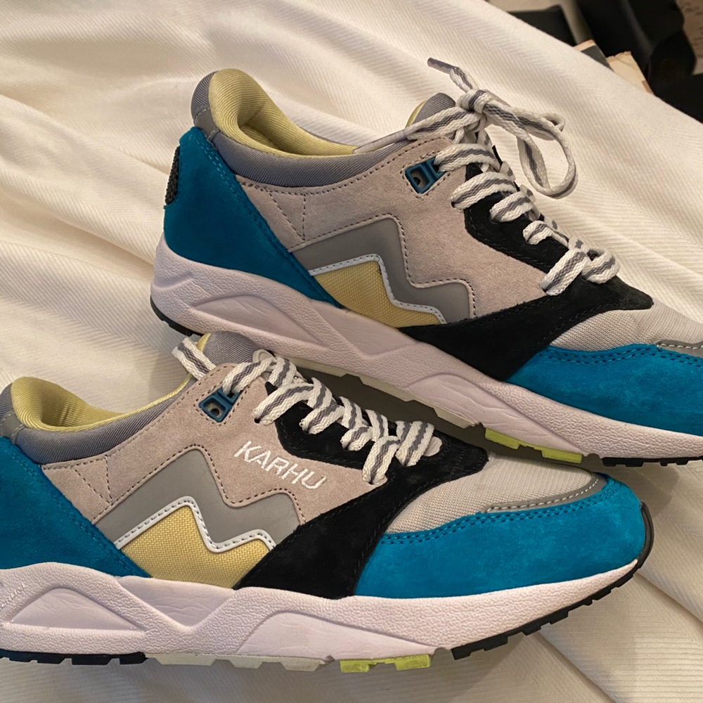 Karhu Aria US 6 Athletic Sneakers - Picture 8 of 9